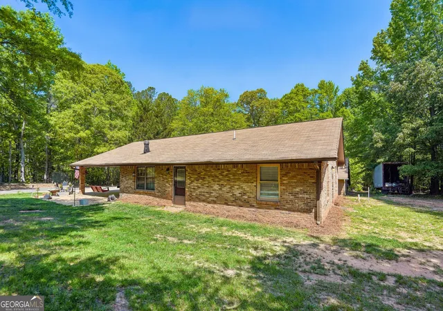 Photo 3 of Single family home for sale at 241 & 243 Busbin Rd, Fayetteville, GA 30215 | MLS# 10771901 | Listing updated on 2026-06-11