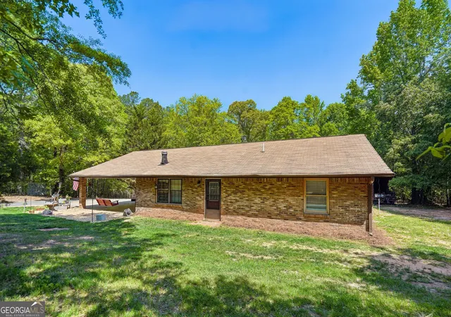 Photo 4 of Single family home for sale at 241 & 243 Busbin Rd, Fayetteville, GA 30215 | MLS# 10771901 | Listing updated on 2026-06-11