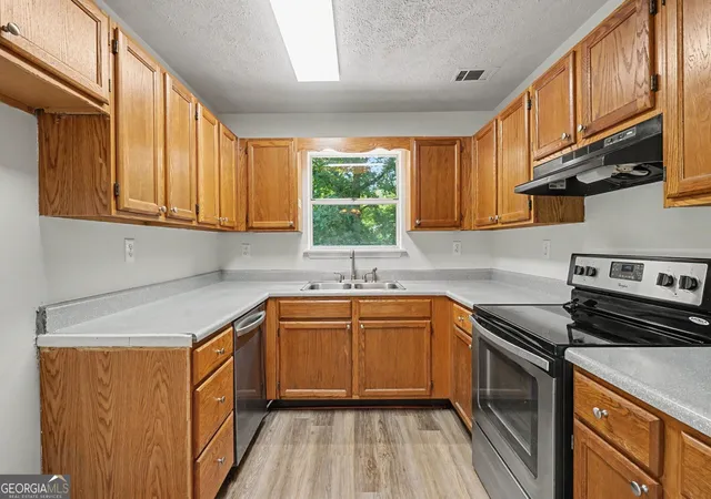 2nd image of 1626 River Trc, Auburn, GA 30011 | MLS# 10821524