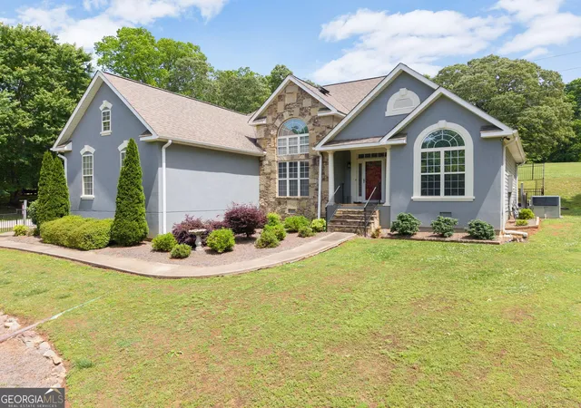 Homes for sale in Clarkesville, GA | 165 Windrose Meadow Ln, Clarkesville, GA 30523 | MLS# 10755175