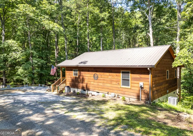 Photo 2 of Sale Pending at 132 Lanes Way, Murphy, NC 28906 | MLS# 10818769 | Listing updated on 2026-08-14