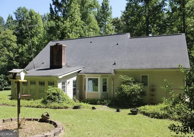 Photo 3 of Single family home for sale at 948 Hightower Trl, Oxford, GA 30054 | MLS# 10822753 | Listing updated on 2026-09-10