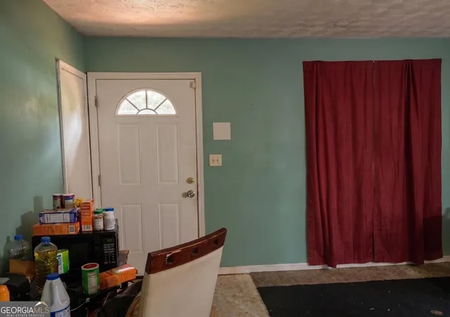 Photo 3 of Sale Pending at 165 Meadowlark Ln, Jonesboro, GA 30236 | MLS# 10832827 | Listing updated on 2026-09-04