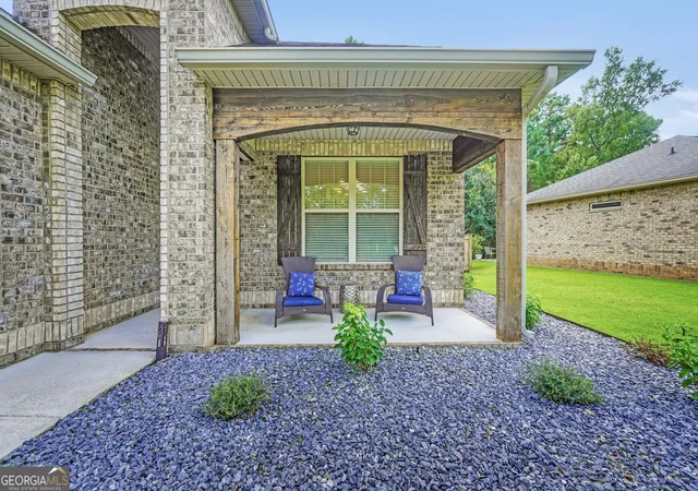 Photo 3 of Sale Pending at 107 Londie Ln, Perry, GA 31069 | MLS# 10833042 | Listing updated on 2026-09-10