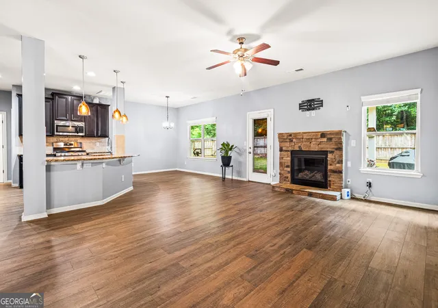 5th image of 6700 Oak Hill Pl, Fairburn, GA 30213 | MLS# 10804641
