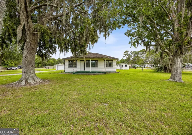 Homes for sale in Saint Marys, GA | 879 Charlie Smith Sr Hwy, Saint Marys, GA 31558 | MLS# 10778867
