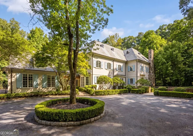 Photo 1 of Mansion for sale at 2485 W Wesley Rd Nw, Atlanta, GA 30327 | MLS# 10793946 | Listing updated on 2026-07-20