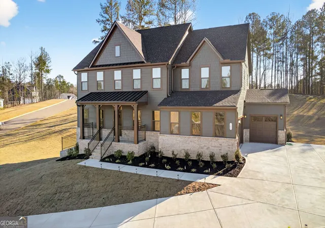 Photo 3 of Single family home for sale at 100 Laurel Crest Dr, Fayetteville, GA 30215 | MLS# 10808919 | Listing updated on 2026-08-29