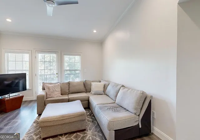 5th image of 3275 Lenox Rd Ne #APT 413, Atlanta, GA 30324 | MLS# 10786577