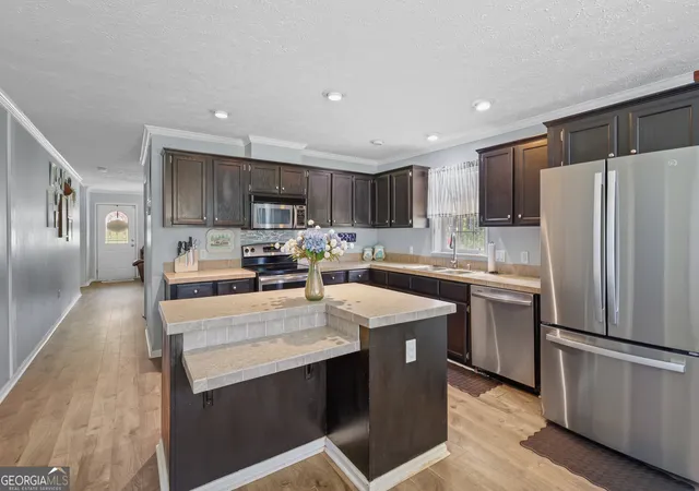 3rd image of 1327 R L Roberts Rd, Pembroke, GA 31321 | MLS# 10810941