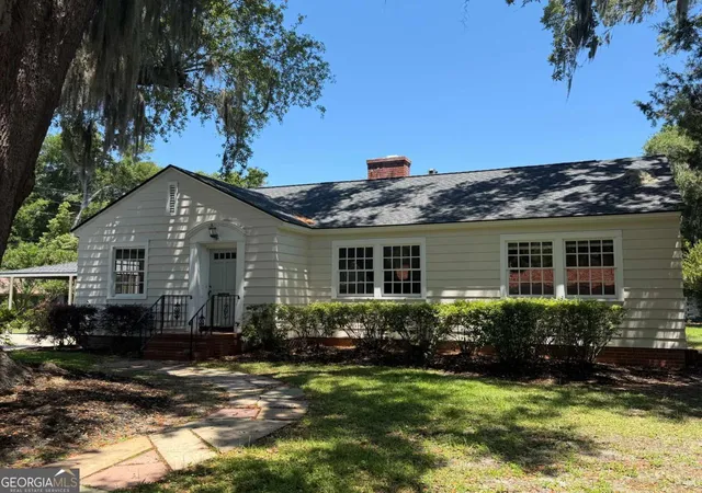 35th image of 1815 Oak Ave, Brunswick, GA 31520 | MLS# 10817895