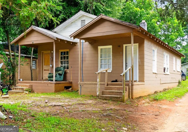Homes for sale in Albany, GA | 819 W Gordon Ave, Albany, GA 31701 | MLS# 10796156