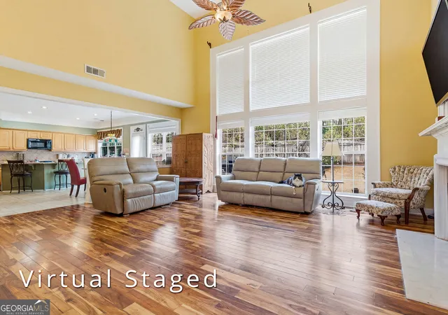 Photo 3 of Single family home for sale at 1125 Mountclaire Dr, Cumming, GA 30041 | MLS# 10729540 | Listing updated on 2026-08-21