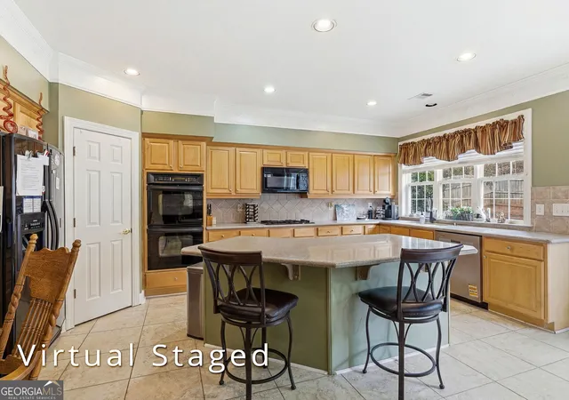 Photo 3 of Single family home for sale at 1125 Mountclaire Dr, Cumming, GA 30041 | MLS# 10729540 | Listing updated on 2026-08-21