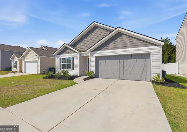 Photo 3 of Single family home for sale at 128 Skylark Rd, Bloomingdale, GA 31302 | MLS# 10811428 | Listing updated on 2026-09-13