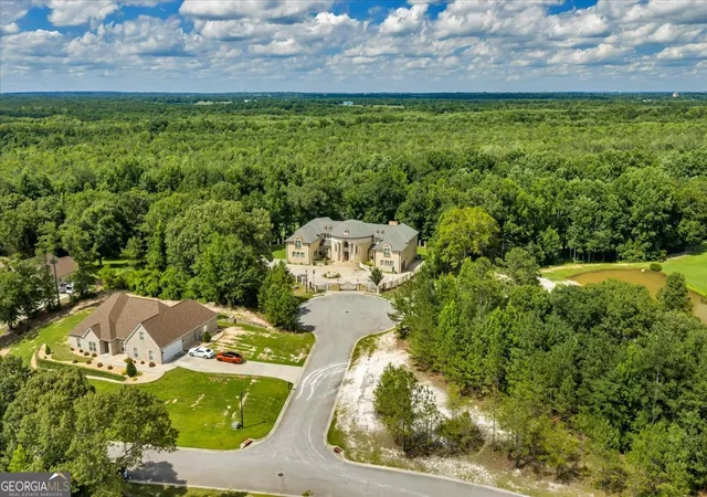 Photo 3 of Mansion for sale at 505 Bellerive Ct, Macon, GA 31216 | MLS# 10793519 | Listing updated on 2026-08-24