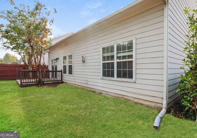 Photo 2 of Single family home for sale at 1517 Fenmore St, Lithia Springs, GA 30122 | MLS# 10802686 | Listing updated on 2026-08-13