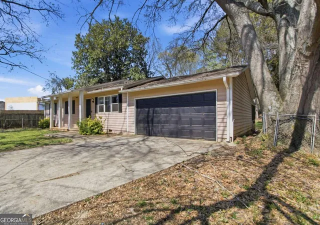 Photo 3 of Single family home for sale at 4289 Rex Rd, Rex, GA 30273 | MLS# 10718399 | Listing updated on 2026-09-07