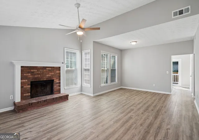 Photo 2 of Single family home for sale at 5231 Brentwood Rd, Atlanta, GA 30349 | MLS# 10821395 | Listing updated on 2026-10-05