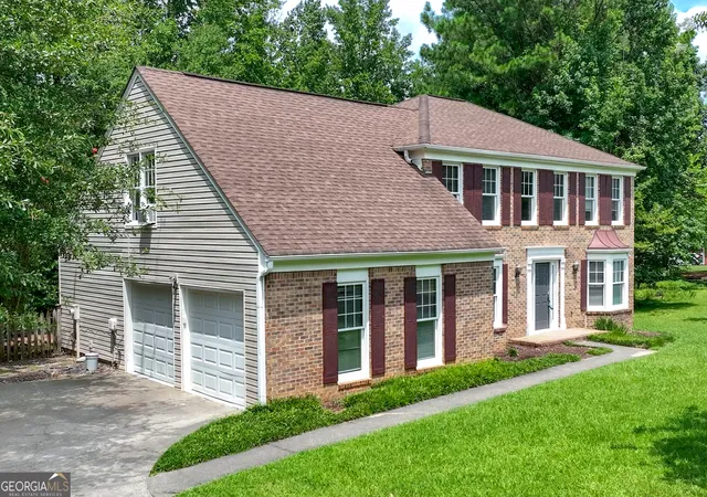 Photo 3 of Single family home for sale at 4288 Millhouse Ln, Peachtree Corners, GA 30092 | MLS# 10812692 | Listing updated on 2026-10-08