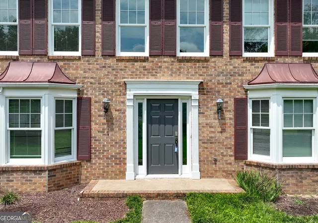 Photo 4 of Single family home for sale at 4288 Millhouse Ln, Peachtree Corners, GA 30092 | MLS# 10812692 | Listing updated on 2026-10-08