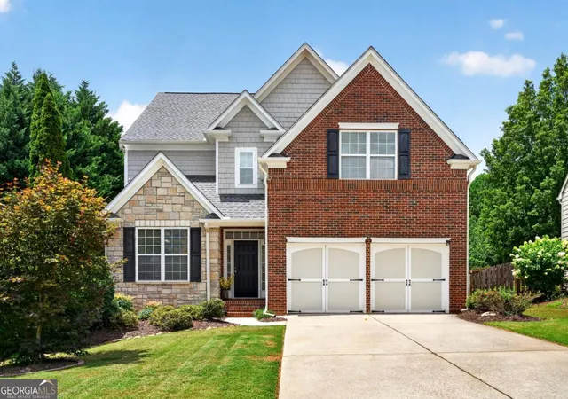 Photo 1 of Single family home for sale at 4250 Granby Cir, Cumming, GA 30041 | MLS# 10816142 | Listing updated on 2026-10-03