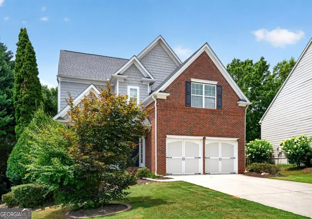 Photo 2 of Single family home for sale at 4250 Granby Cir, Cumming, GA 30041 | MLS# 10816142 | Listing updated on 2026-10-03