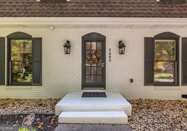 2nd image of 2483 Greenglade Rd Ne, Atlanta, GA 30345 | MLS# 10831037