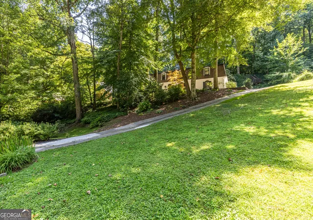 45th image of 2483 Greenglade Rd Ne, Atlanta, GA 30345 | MLS# 10831037