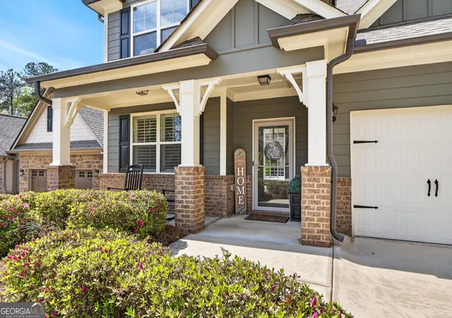 Photo 3 of Single family home for sale at 1140 Pebble Crk Ln, Locust Grove, GA 30248 | MLS# 10782518 | Listing updated on 2026-09-24