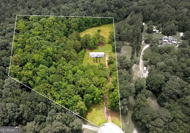 2nd image of 141 Gamecock Wy, Barnesville, GA 30204 | MLS# 10808555