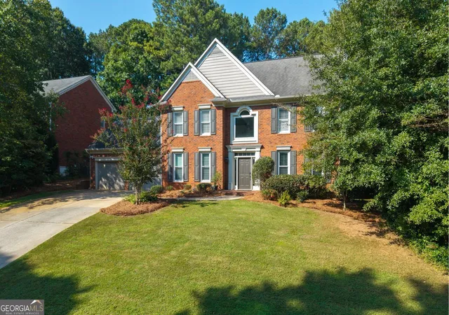 Photo 3 of Single family home for sale at 2525 Woodbrook Ct, Lawrenceville, GA 30043 | MLS# 10834947 | Listing updated on 2026-09-11