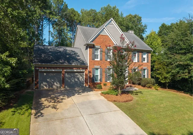 Photo 4 of Single family home for sale at 2525 Woodbrook Ct, Lawrenceville, GA 30043 | MLS# 10834947 | Listing updated on 2026-09-11