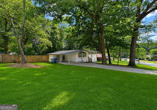 Photo 2 of Single family home for sale at 203 Wendell Dr Se, Atlanta, GA 30315 | MLS# 10804018 | Listing updated on 2026-09-12