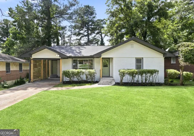 Photo 1 of Single family home for sale at 1707 Mckenzie Dr, Decatur, GA 30032 | MLS# 10816432 | Listing updated on 2026-08-20