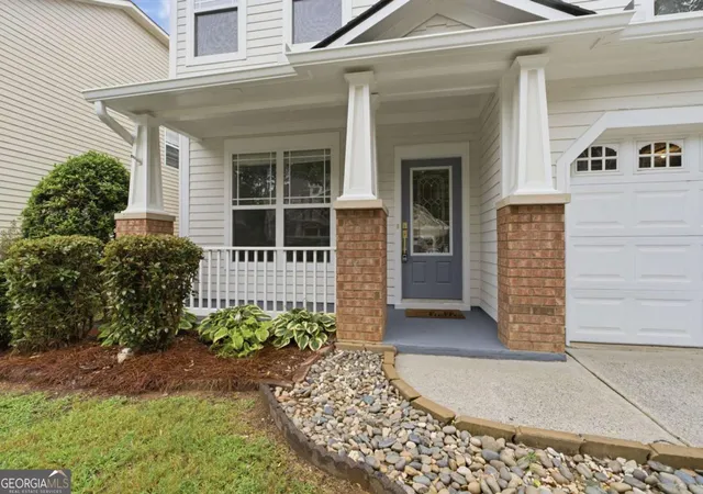 Photo 2 of Single family home for sale at 3434 Old Towne Ln, Cumming, GA 30040 | MLS# 10821160 | Listing updated on 2026-09-11