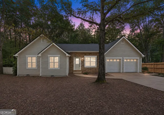 Photo 2 of Sale Pending at 6525 Riley Rd, Cumming, GA 30028 | MLS# 10831826 | Listing updated on 2026-09-10