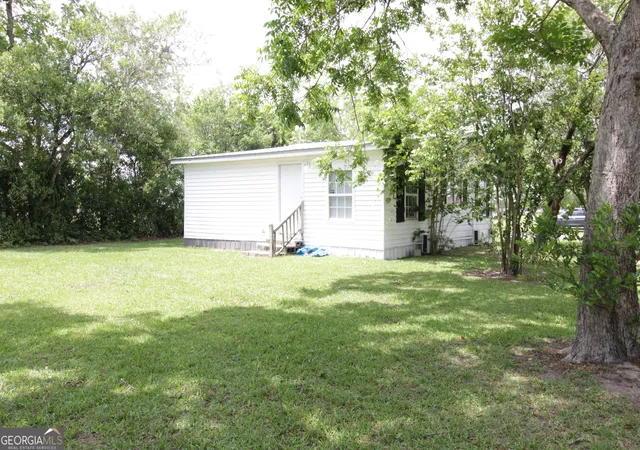 Homes for sale in Alma, GA | 511 E 17th St, Alma, GA 31510 | MLS# 10766466