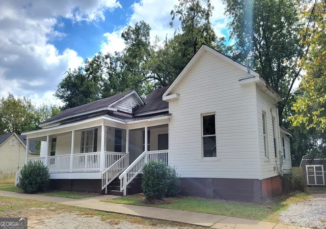 1st image of 218 W Chappell St, Griffin, GA 30223 | MLS# 10818446