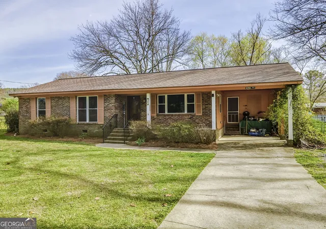 Photo 3 of Single family home for sale at 16 Mango Rd Ne, Rome, GA 30161 | MLS# 10793821 | Listing updated on 2026-09-02