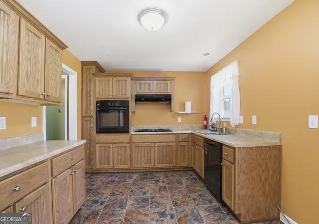 Photo 3 of Single family home for sale at 16 Mango Rd Ne, Rome, GA 30161 | MLS# 10793821 | Listing updated on 2026-09-02