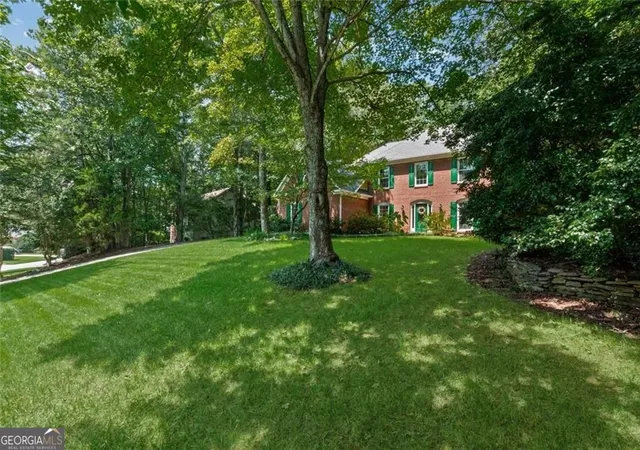 2nd image of 1350 Gran Forest Dr, Cumming, GA 30041 | MLS# 10826286