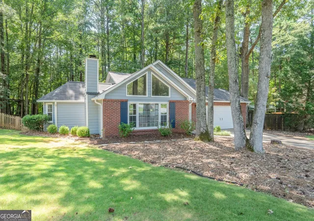 Photo 1 of Sale Pending at 209 Chardonay Cts, Peachtree City, GA 30269 | MLS# 10833277 | Listing updated on 2026-08-27