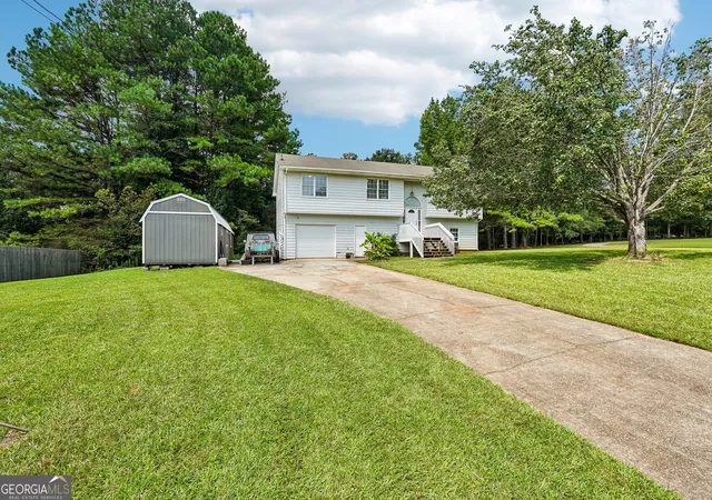 2nd image of 52 Aspen Lake Tr, Newnan, GA 30263 | MLS# 10826493