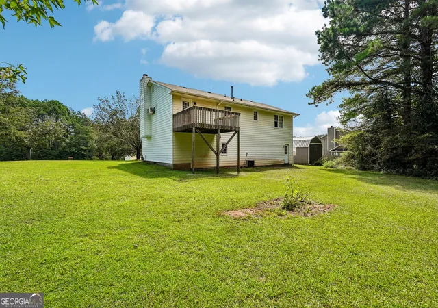 Photo 4 of Single family home for sale at 52 Aspen Lake Tr, Newnan, GA 30263 | MLS# 10826493 | Listing updated on 2026-10-09