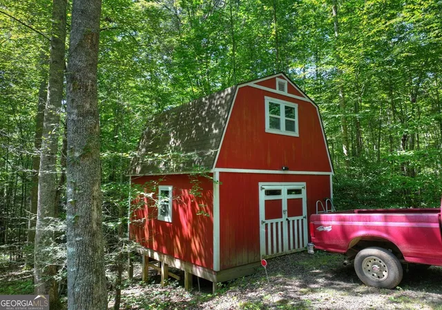 Photo 3 of Single family home for sale at 59 Oak Ln, Blue Ridge, GA 30513 | MLS# 10800926 | Listing updated on 2026-07-22
