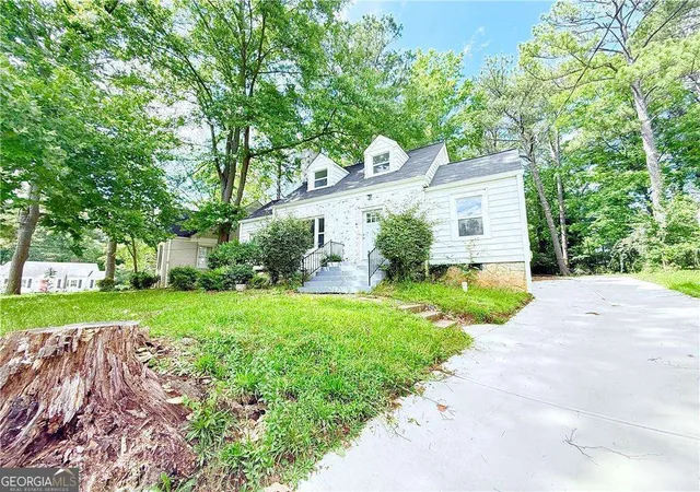 Photo 1 of Single family home for sale at 1679 Altadena Pl Sw, Atlanta, GA 30311 | MLS# 10714214 | Listing updated on 2026-09-14