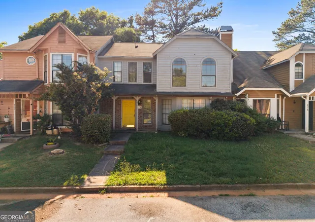 1st image of 878 Heritage Oaks Dr, Stone Mountain, GA 30088 | MLS# 10771721