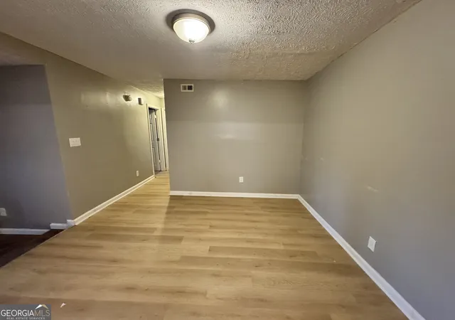 3rd image of 3575 Oakvale Rd #911, Decatur, GA 30034 | MLS# 10795781