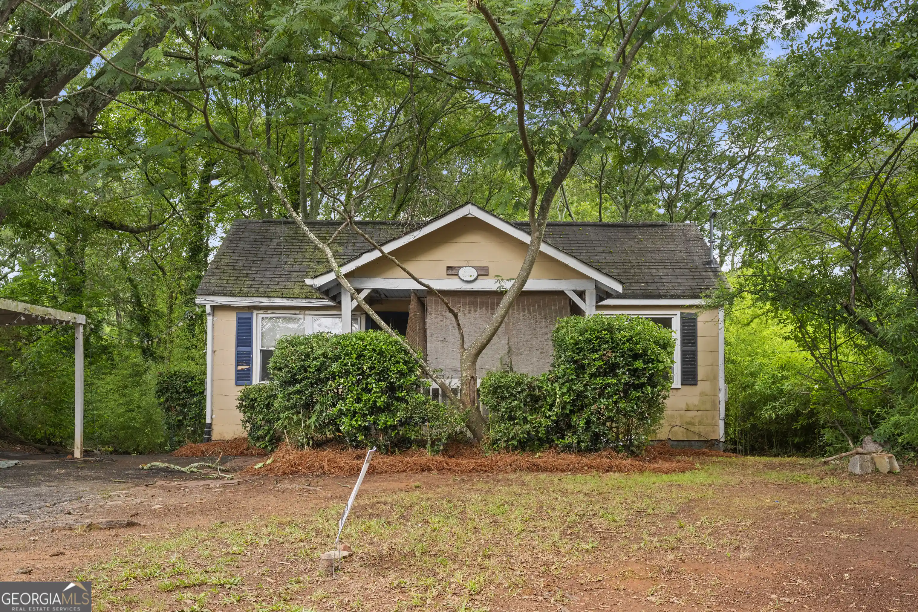 Photo 1 of Single family home for sale at 710 Murphey St, Scottdale, GA 30079 | MLS# 10873878 | Listing updated on 2026-10-30